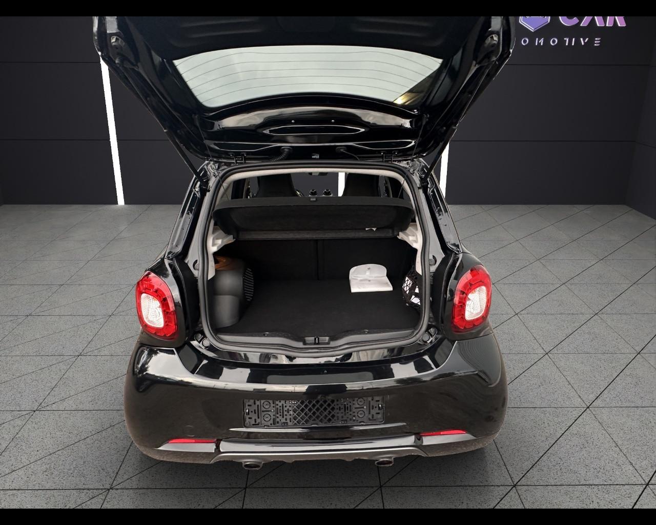 SMART forfour 2ªs. (W453) - forfour BRABUS 0.9 Turbo twinamic Xclusive