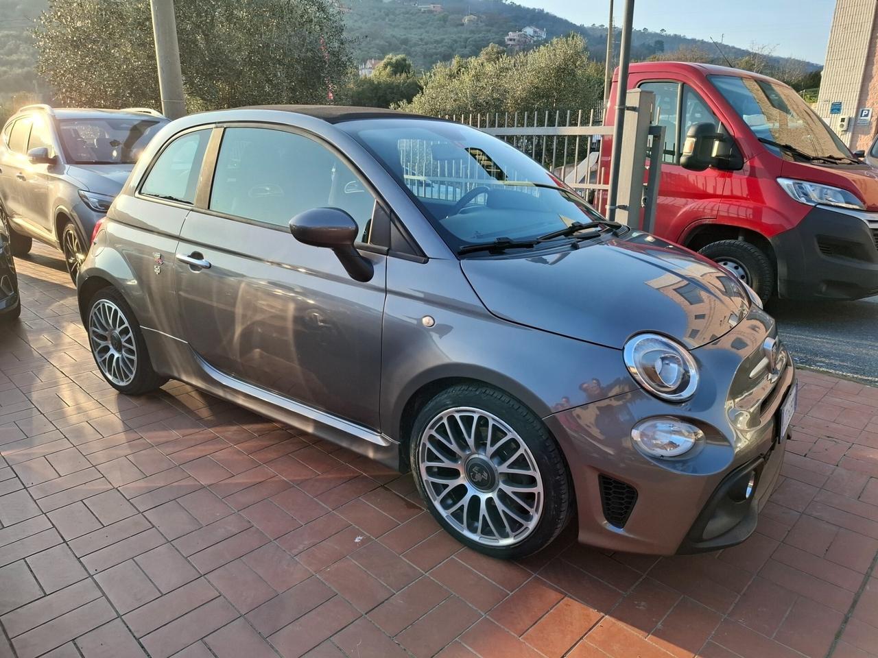 Abarth 595 C 1.4 Turbo T-Jet 145 CV