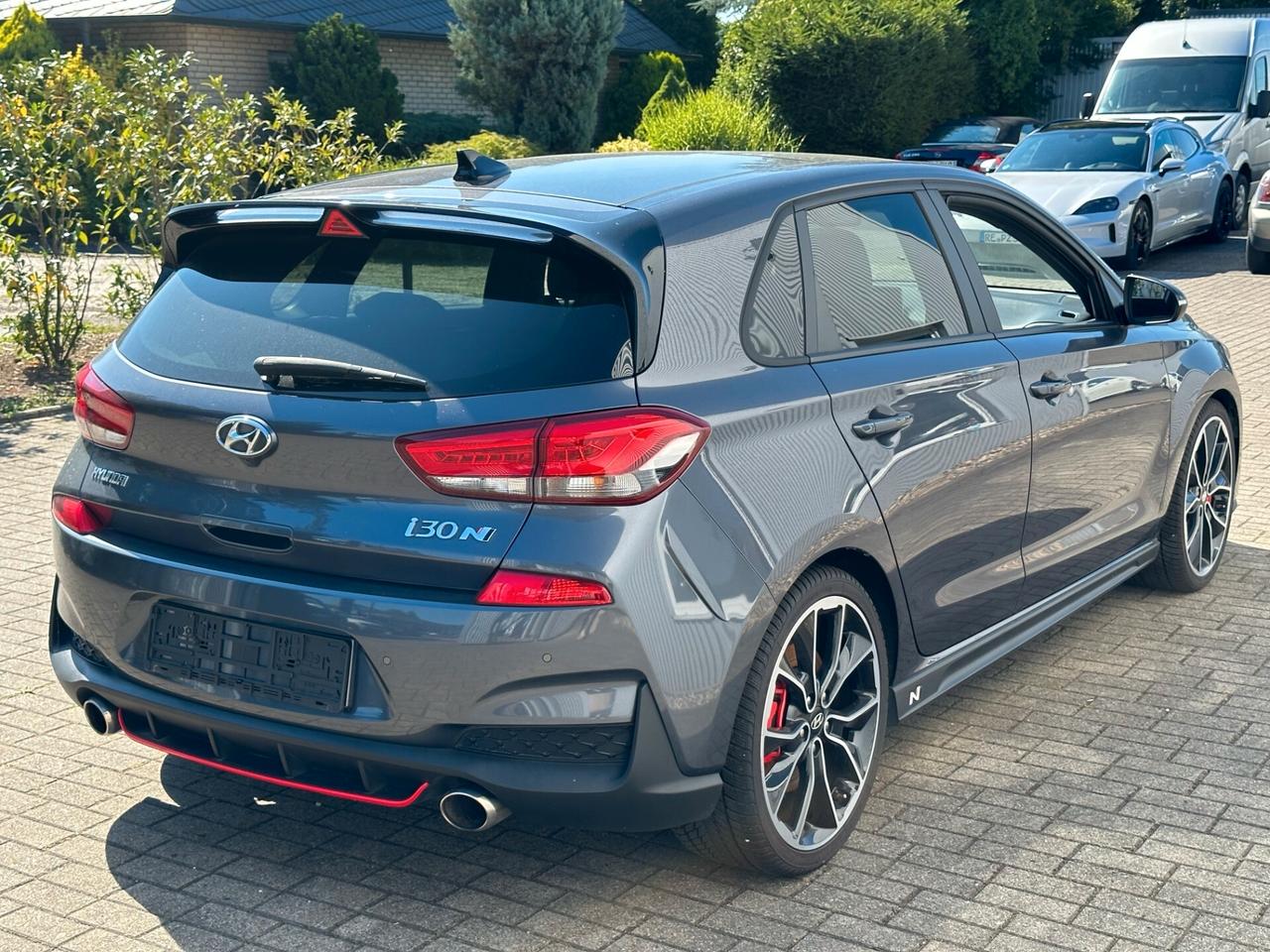 Hyundai i30 N PERFOMANCE TETTO PANORAMICO APRIBILE SENS PARK DOPPI 19" CRUISE CONTROL SED. ELETTTRICI IN ARRIVO