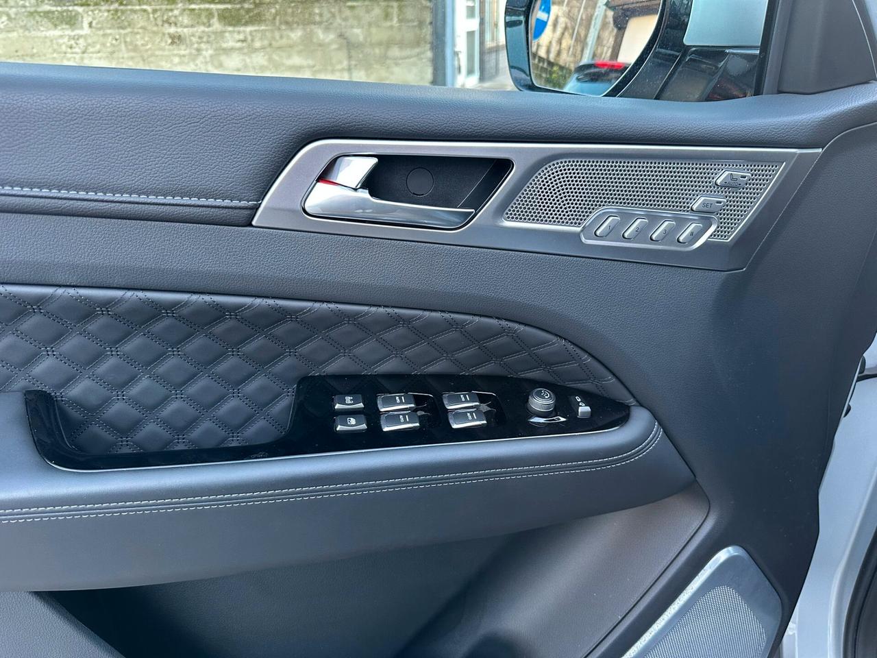 Ssangyong REXTON 2.2 4WD Dream 8 A/T