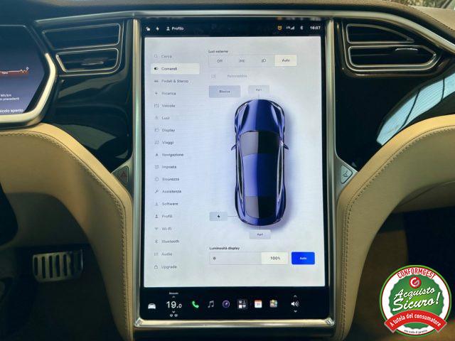 TESLA Model S 85KWh