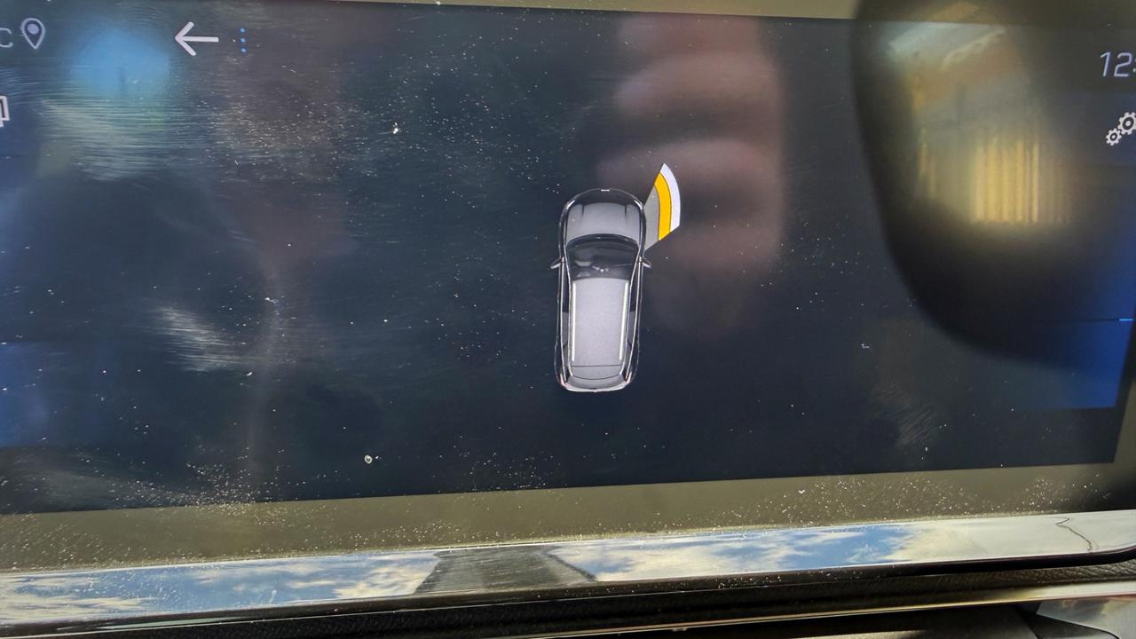 Peugeot 3008 1.5 HDI Eat8 Business - 2021