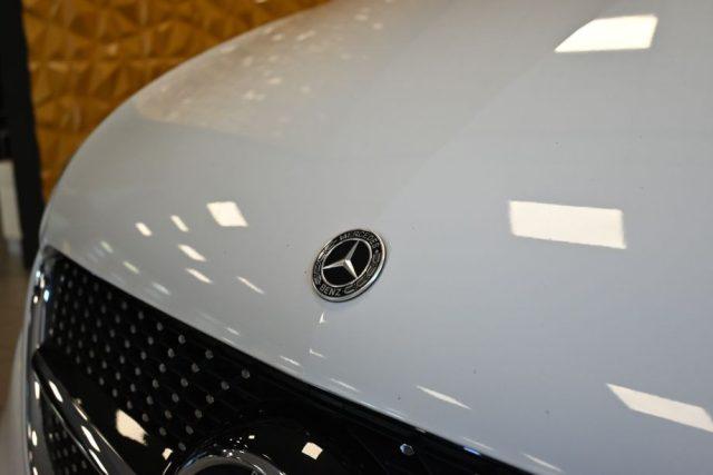 MERCEDES-BENZ V 300 COMPACT D AUT.PREMIUM AUTOCARRO 5PT.NAVI FRIGOFULL