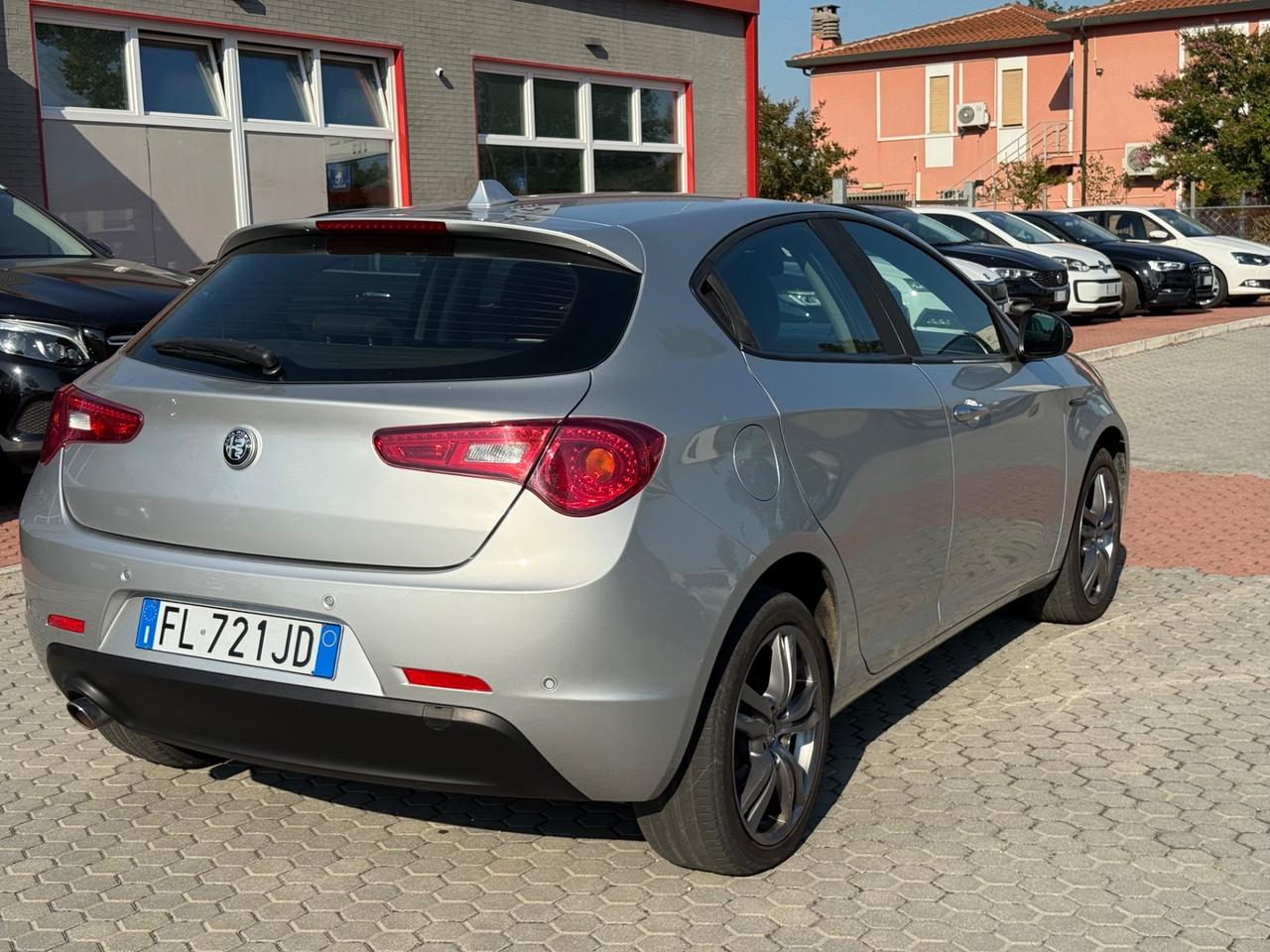 Alfa Romeo Giulietta 1.6 JTDm 120 CV Super PROBLEMI AL MOTORE
