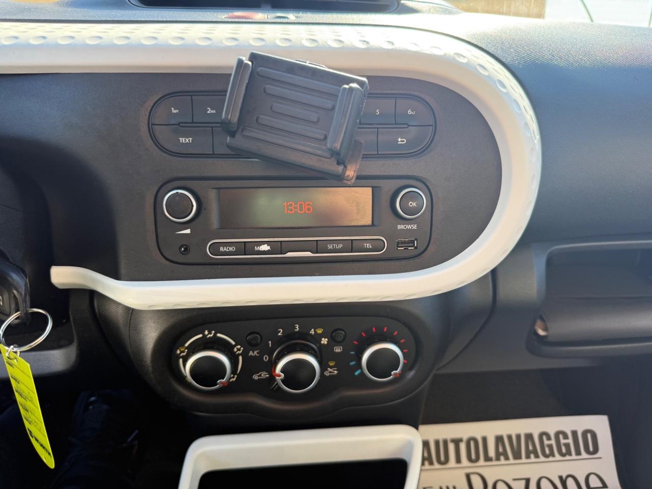 Renault Twingo SCe Benzina