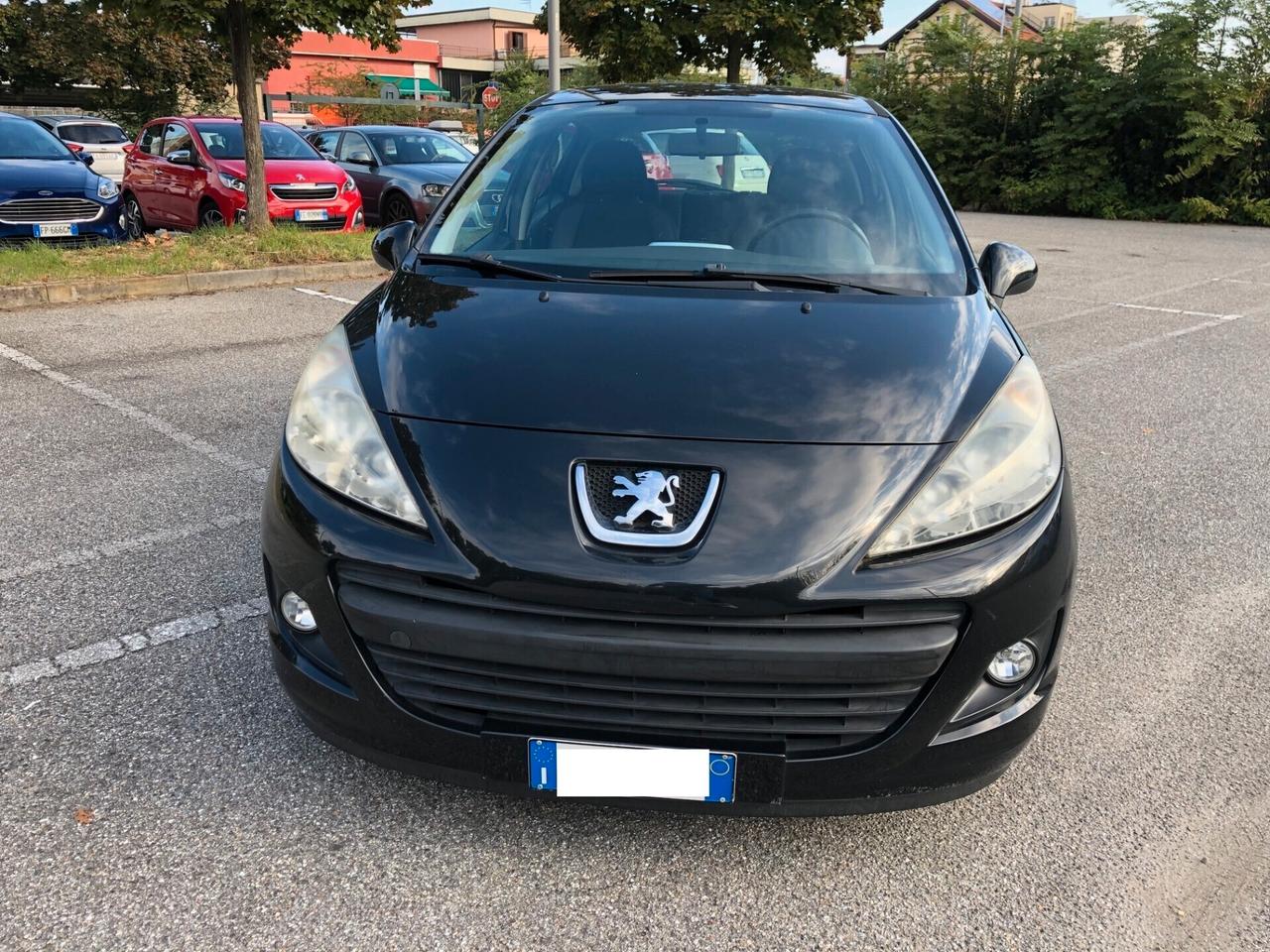 Peugeot 207 1.4 hdi