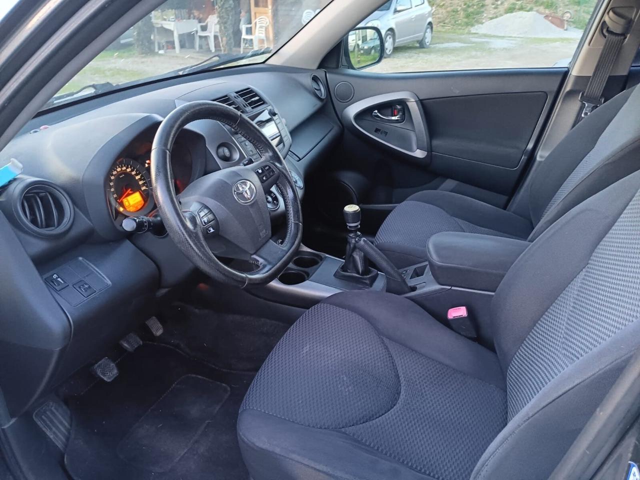 Toyota RAV 4 RAV4 Crossover 2.2 D-4D 150 CV DPF Luxury