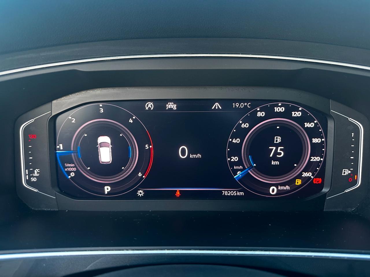 Volkswagen Tiguan 2.0 TDI SCR DSG Sport BlueMotion Technology