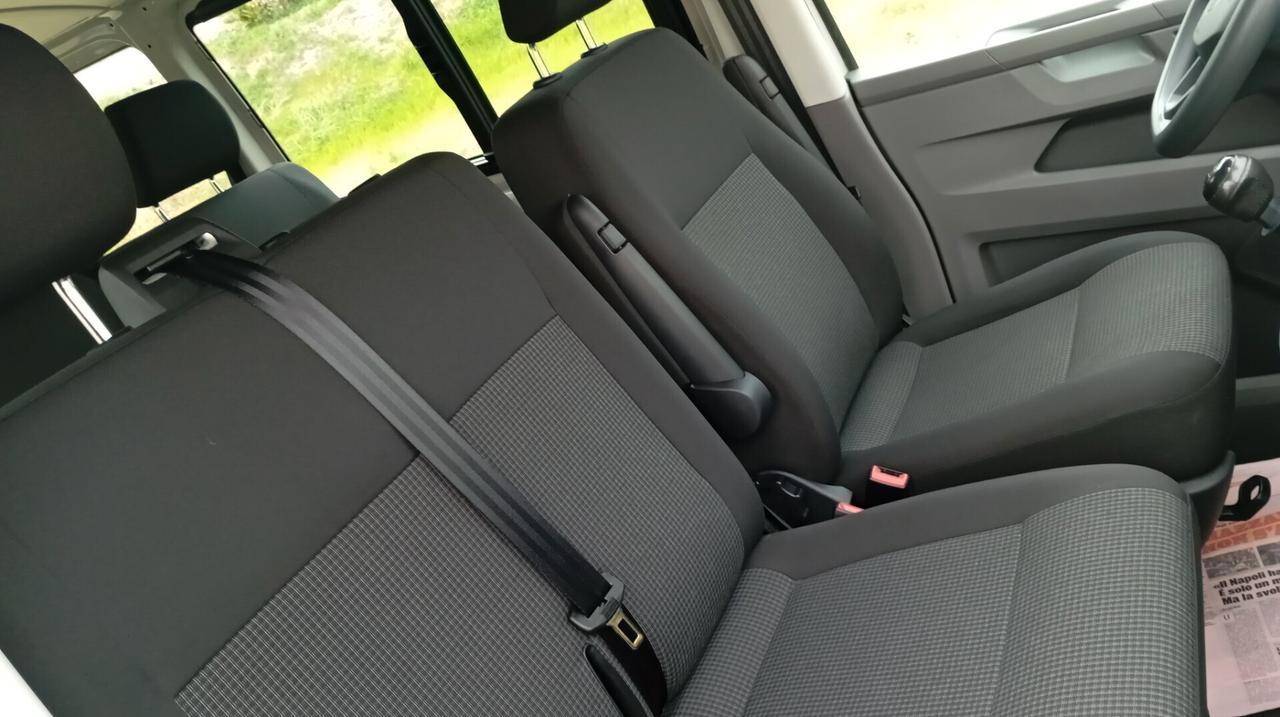 Volkswagen Transporter 2.0 TDI 110CV PL Kombi Business 9 Posti