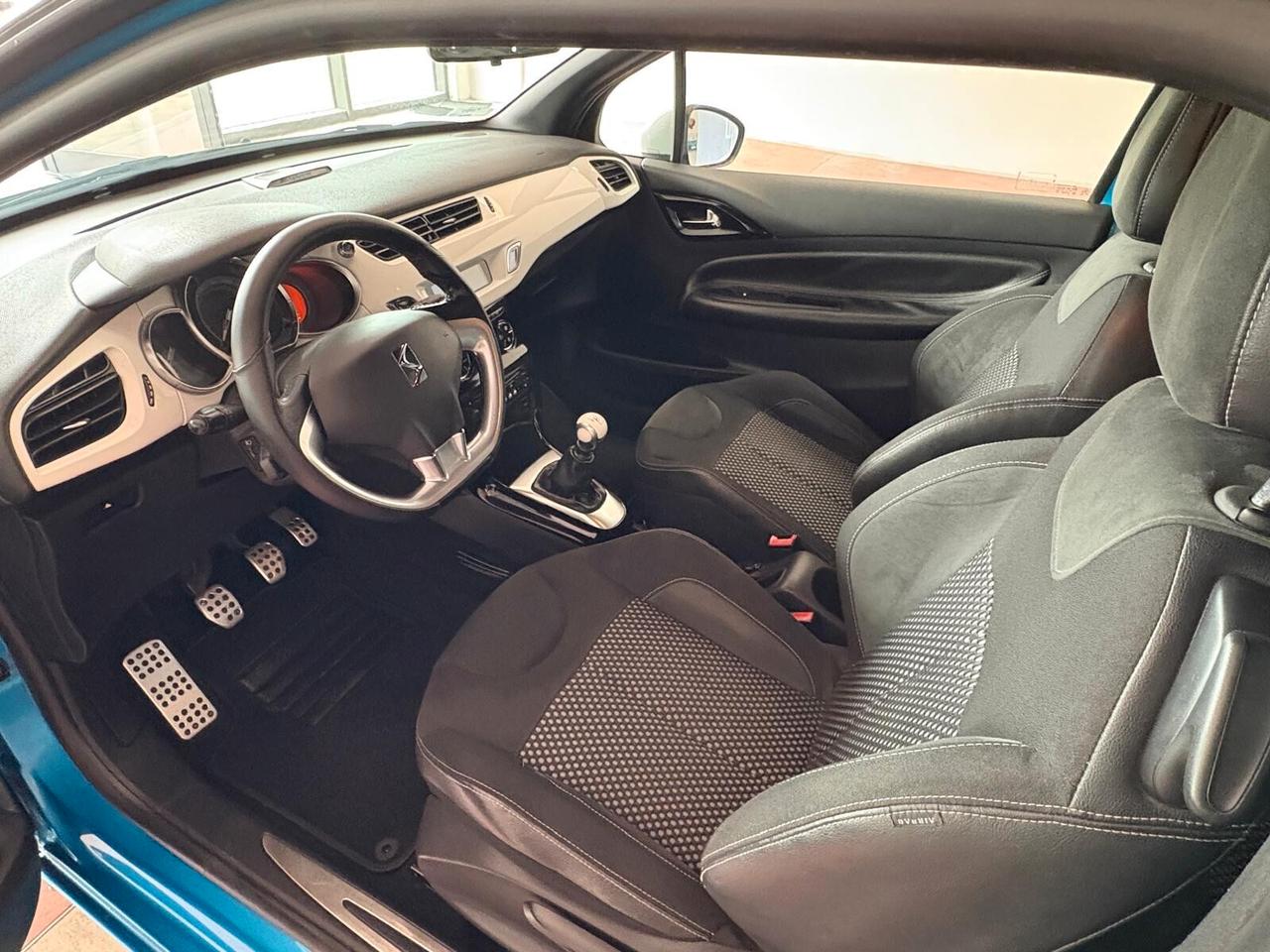 CITROEN DS3 SPORT CHIC benz. 1.6 THP CV 156 Km 170 831 certificati garanzia 12 mesi