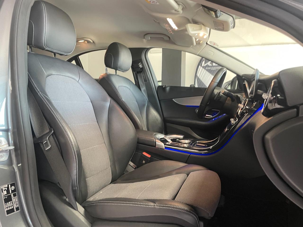 Mercedes-benz C 220 d Auto Premium