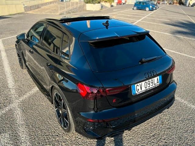 AUDI RS3 2.5 TFSI TOTAL BLACK CON TETTUCCIO APRIBILE