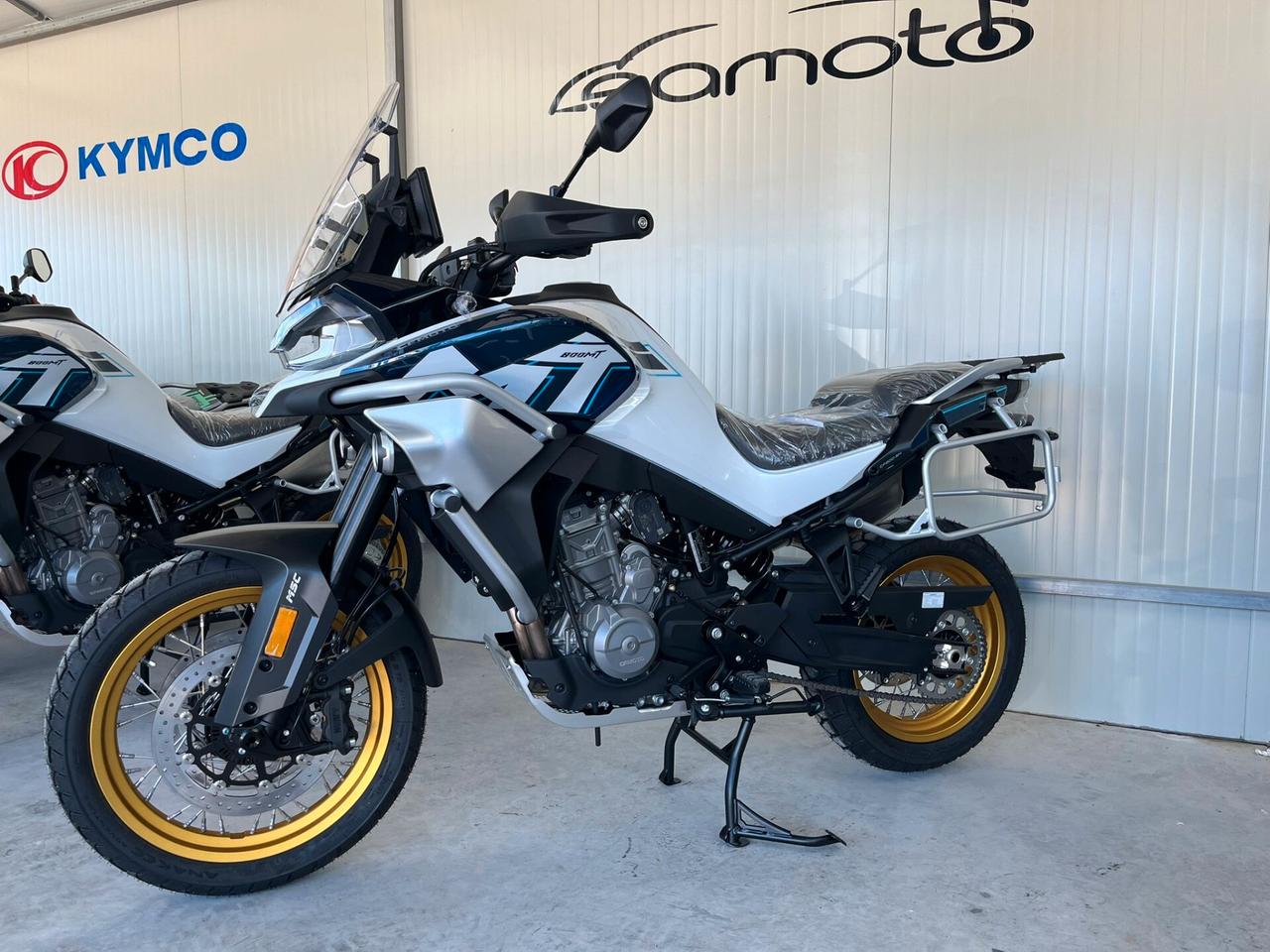 CF MOTO 800 MT EXPLORE TUA A 75€ al mese