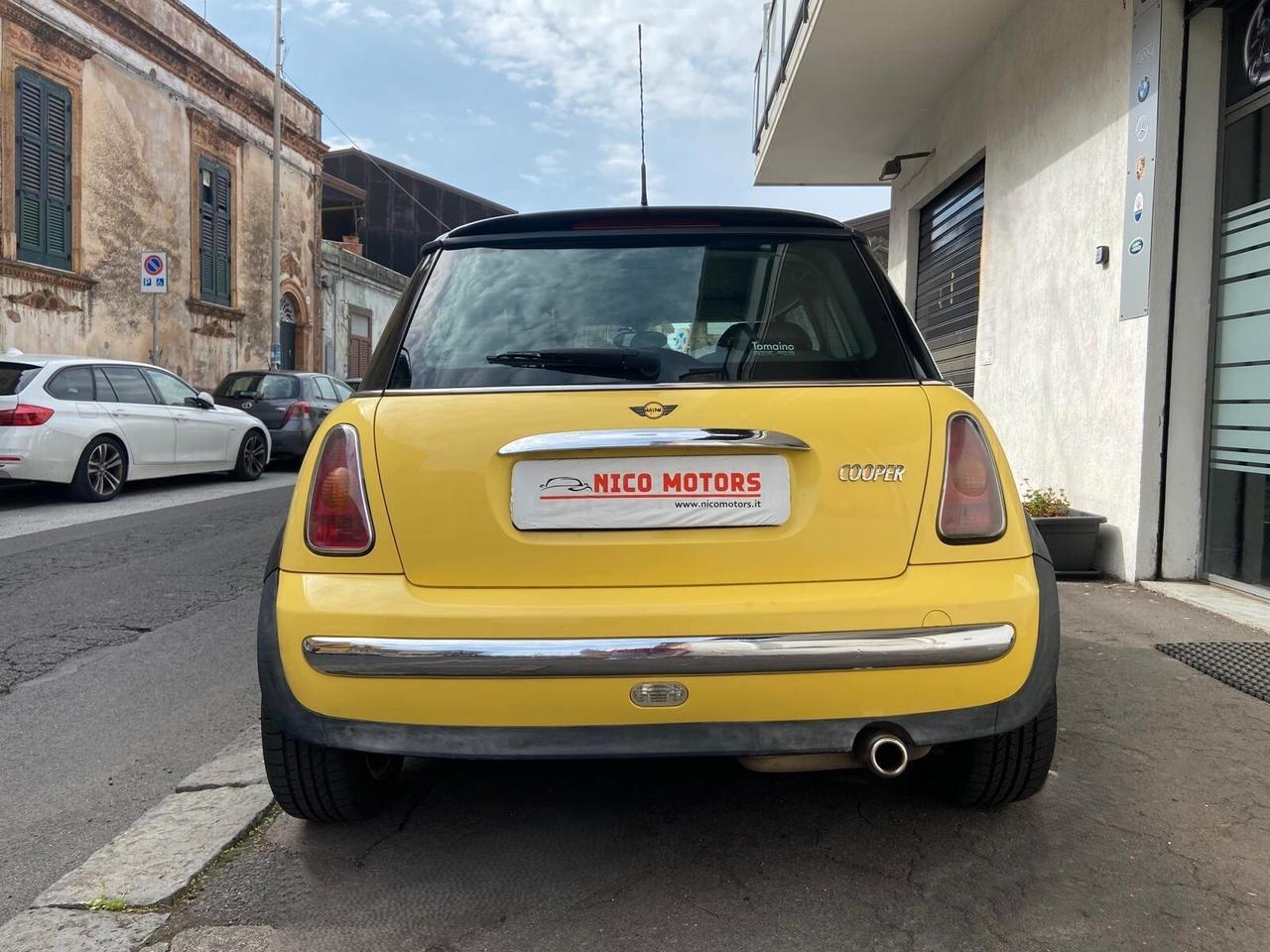 Mini 1.6 16V Cooper