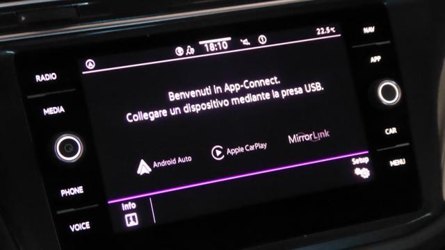 VOLKSWAGEN Tiguan 2.0 TDI 150 CV SCR DSG Elegance