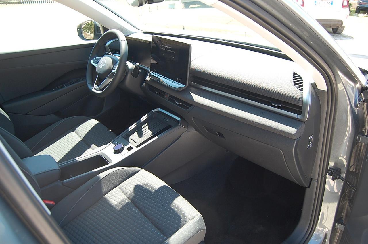 Volkswagen T-Roc 1.5 eTSI ACT DSG Life