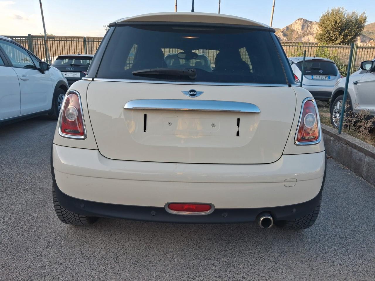 Mini 1.4 16V One 95 C.V. INTERNI PELLE TETTO PANORAMICO APRIBILE CON SOLI KM 67283