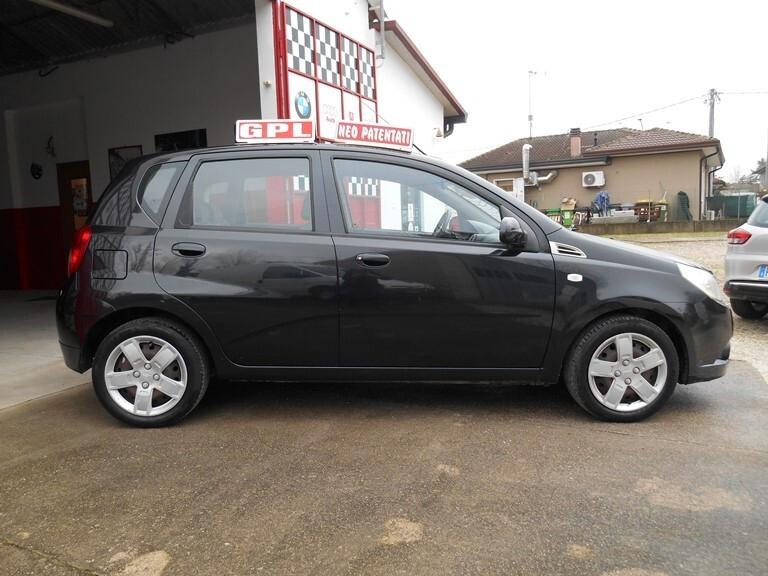 Chevrolet Aveo 1.2 5 porte GPL X NEOPATENTATI