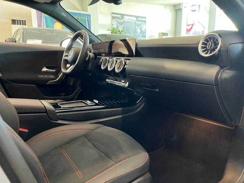 Mercedes-Benz A 180 Automatic AMG Line Premium