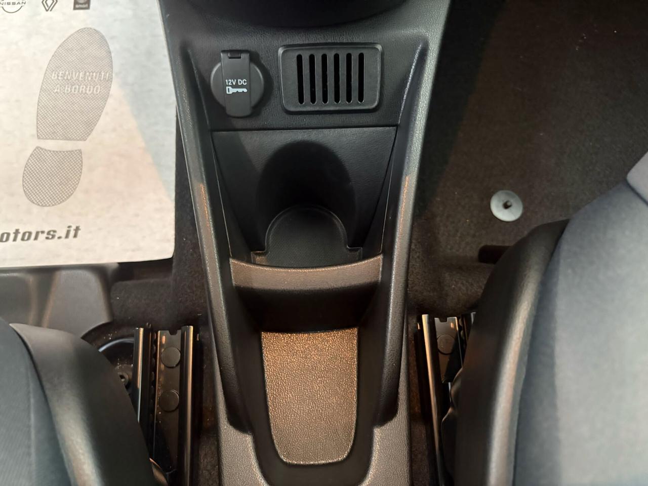 Lancia Ypsilon 1.0 FireFly 5 porte S&S Hybrid Oro