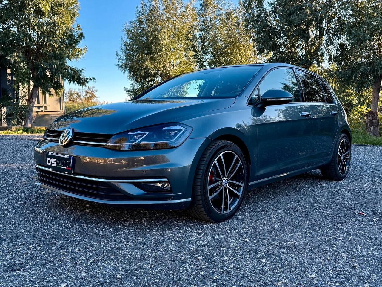 VOLKSWAGEN GOLF 1.6 TDI 115 CV DSG SPORT R LINE