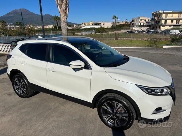 Nissan Qashqai N-Connecta 1.5 dCi 110cv 2019 Tett