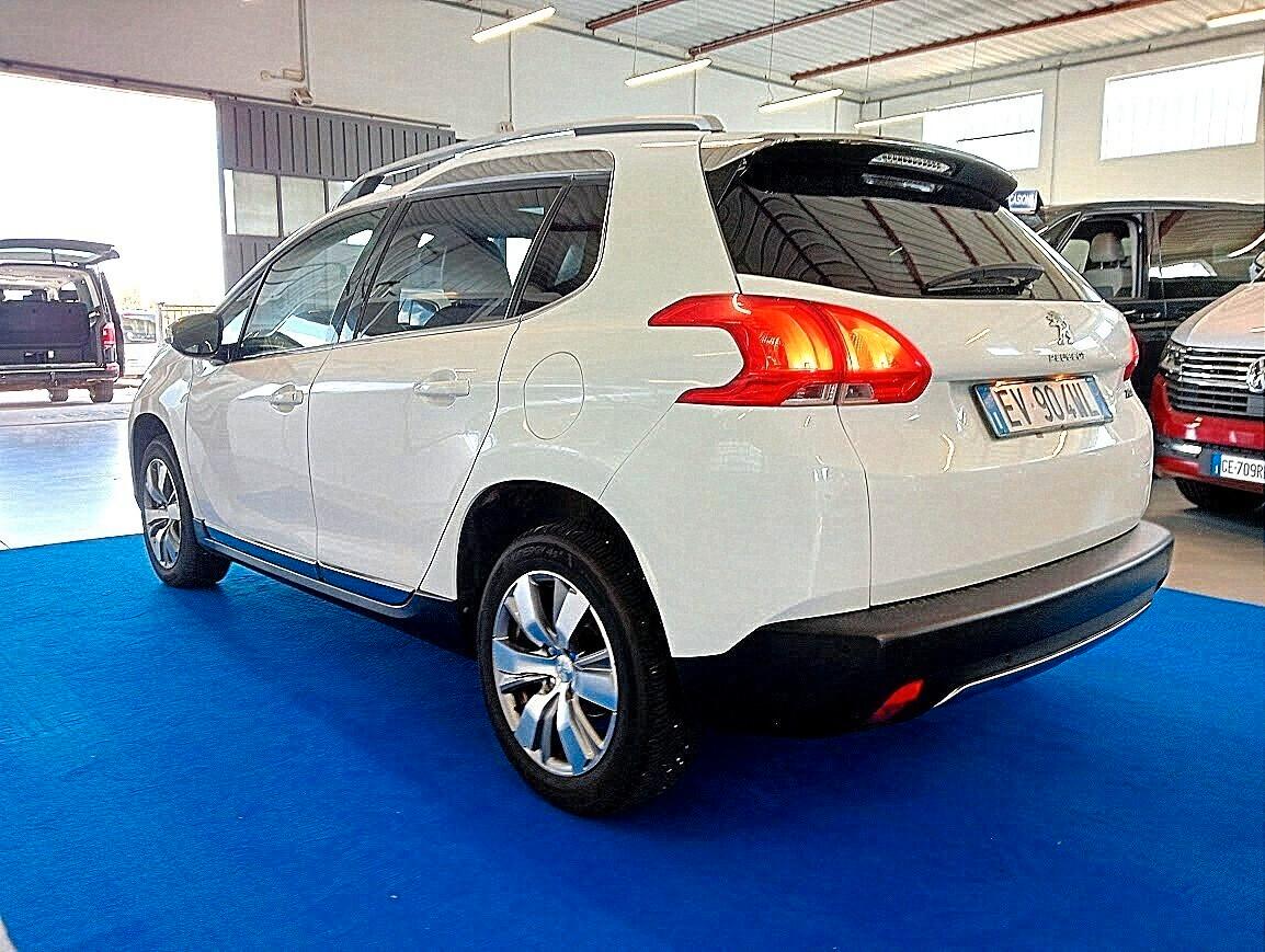 Peugeot 2008 1.2 82cv ALLURE TETTO PANORAMICO UNIPROPR