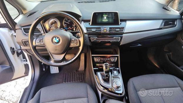 BMW 216 d Gran Tourer Business. NAVI-7POSTI-AUTO