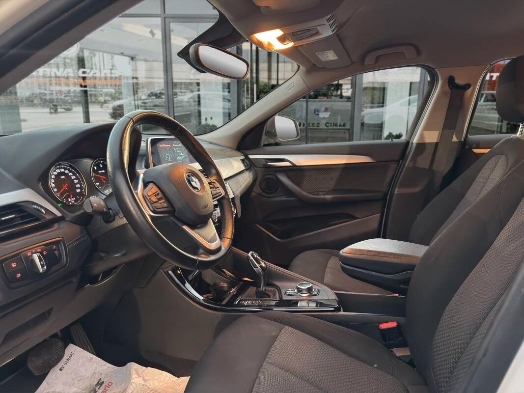 BMW X2 Sdrive16d Business X auto