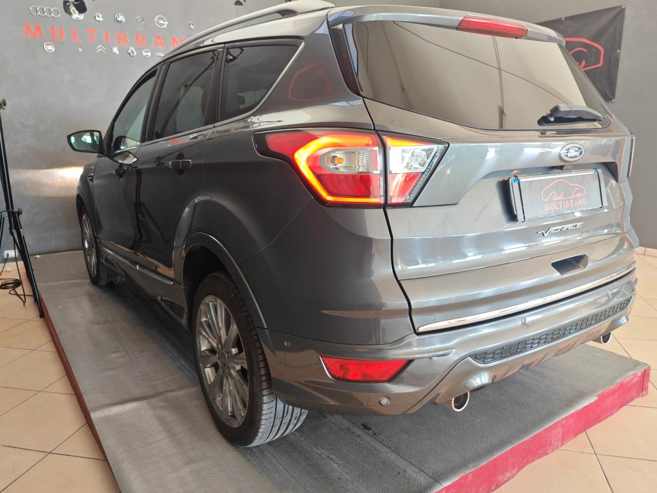 Ford Kuga 2.0 TDCI 180 CV S&S 4WD Powershift Vignale