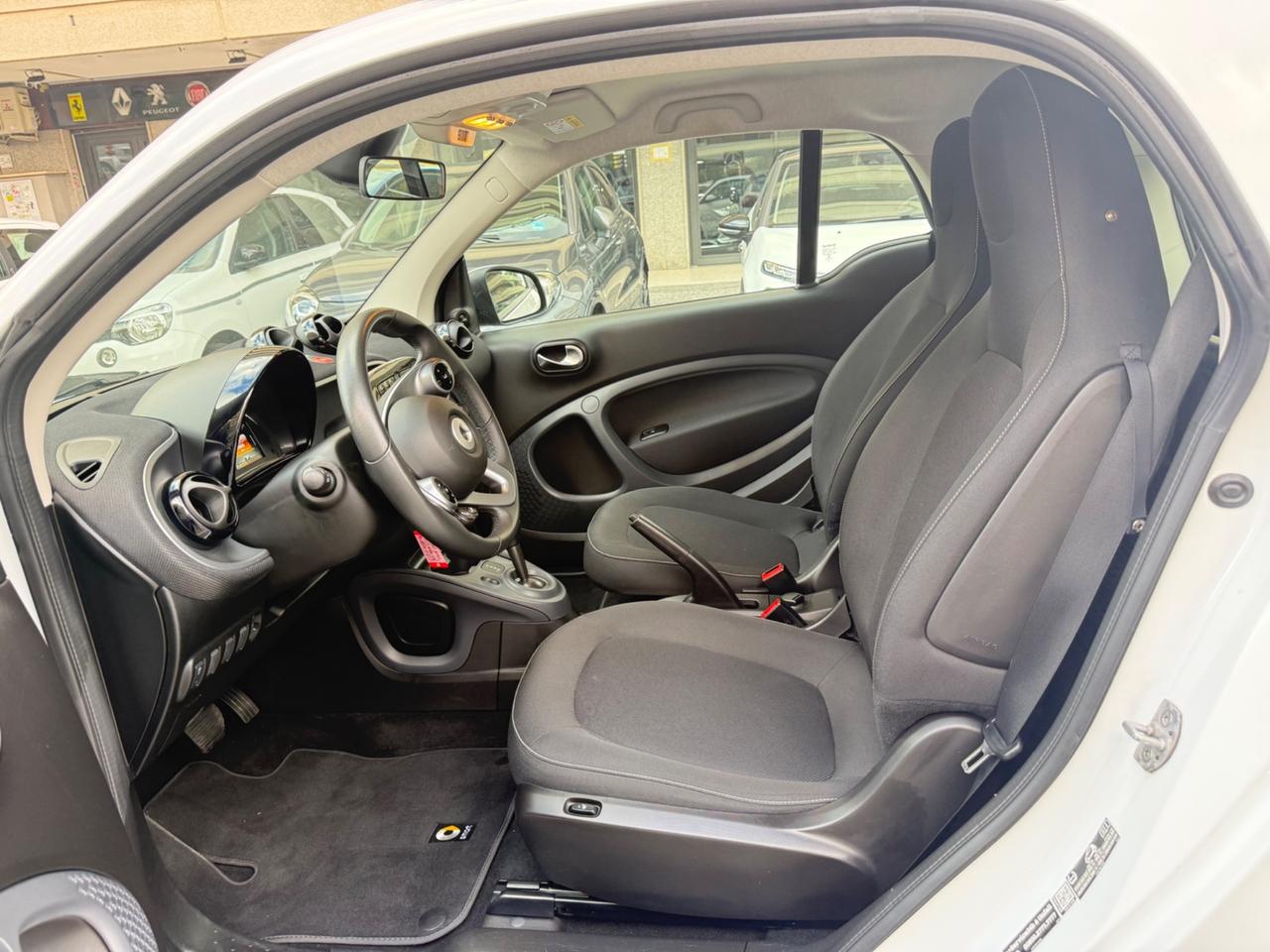 Smart ForTwo 70 1.0 twinamic Passion LED PDC BLUETOOTH CERCHI IN LEGA 15 SEDILI RISCALDATI