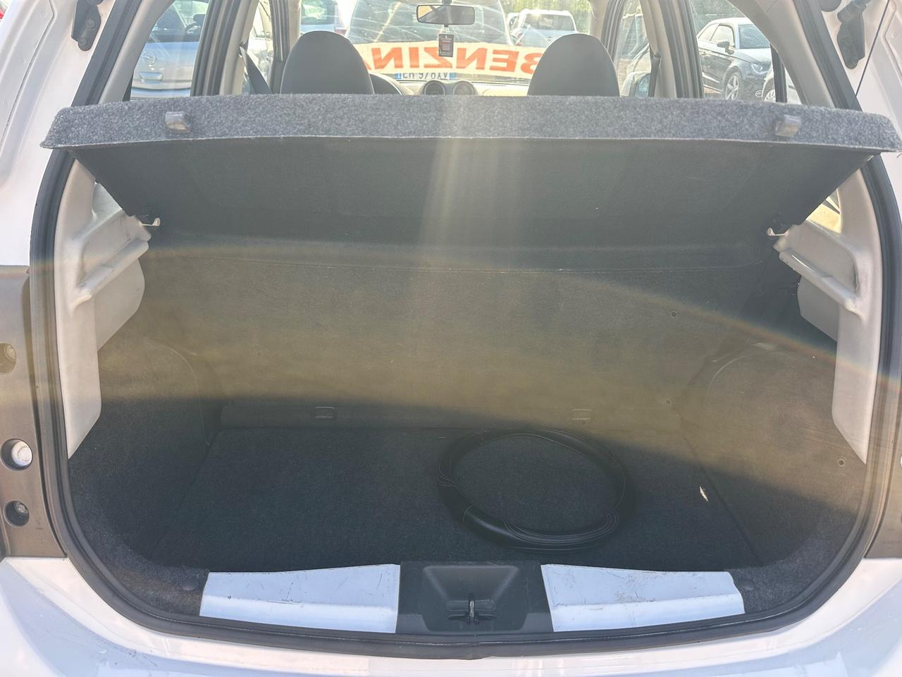 Nissan Micra 1.2 benzina 2011