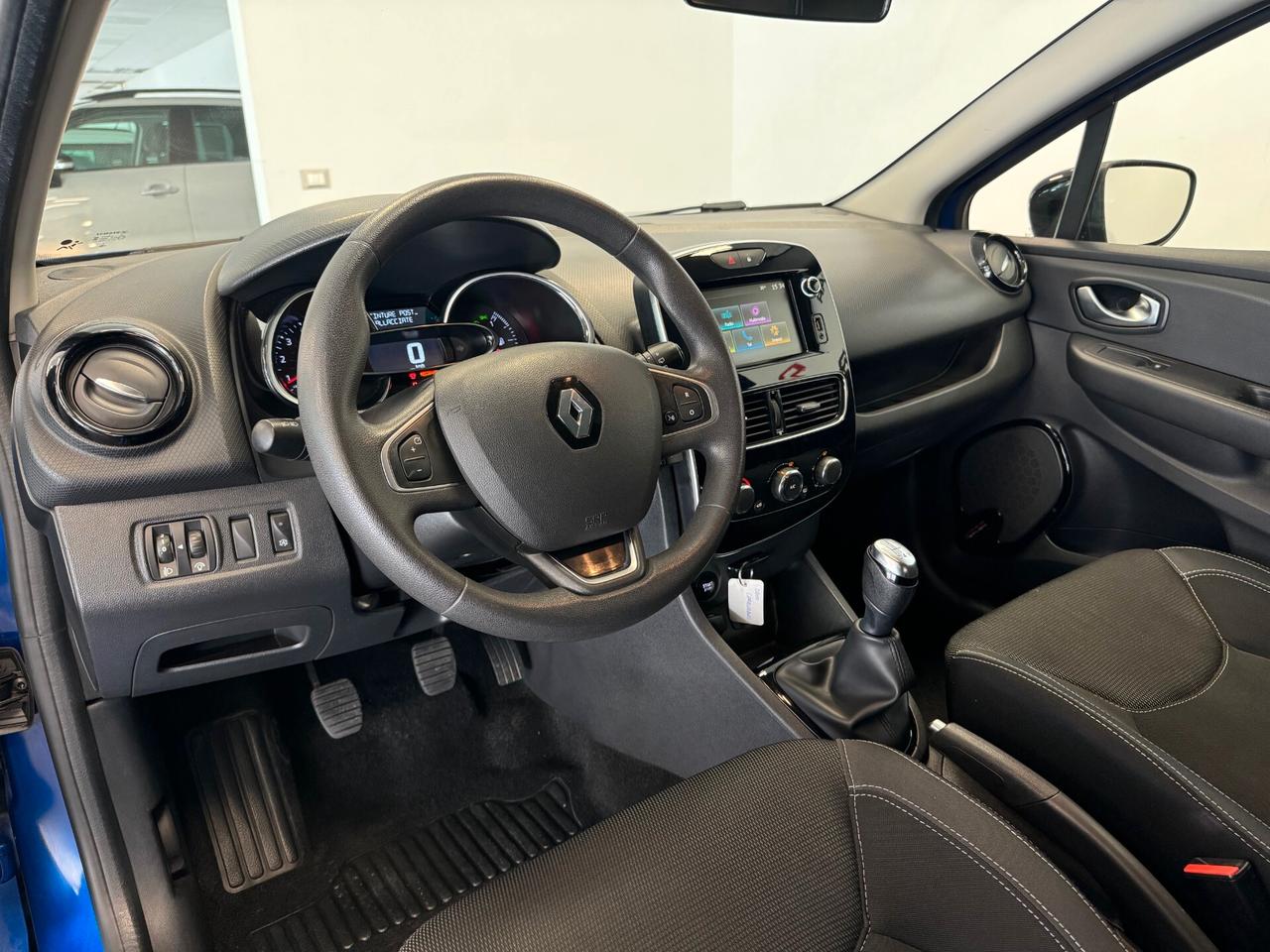 Renault Clio dCi 8V 90 CV 5 porte Moschino Life KILOMETRI CERTIFICATI