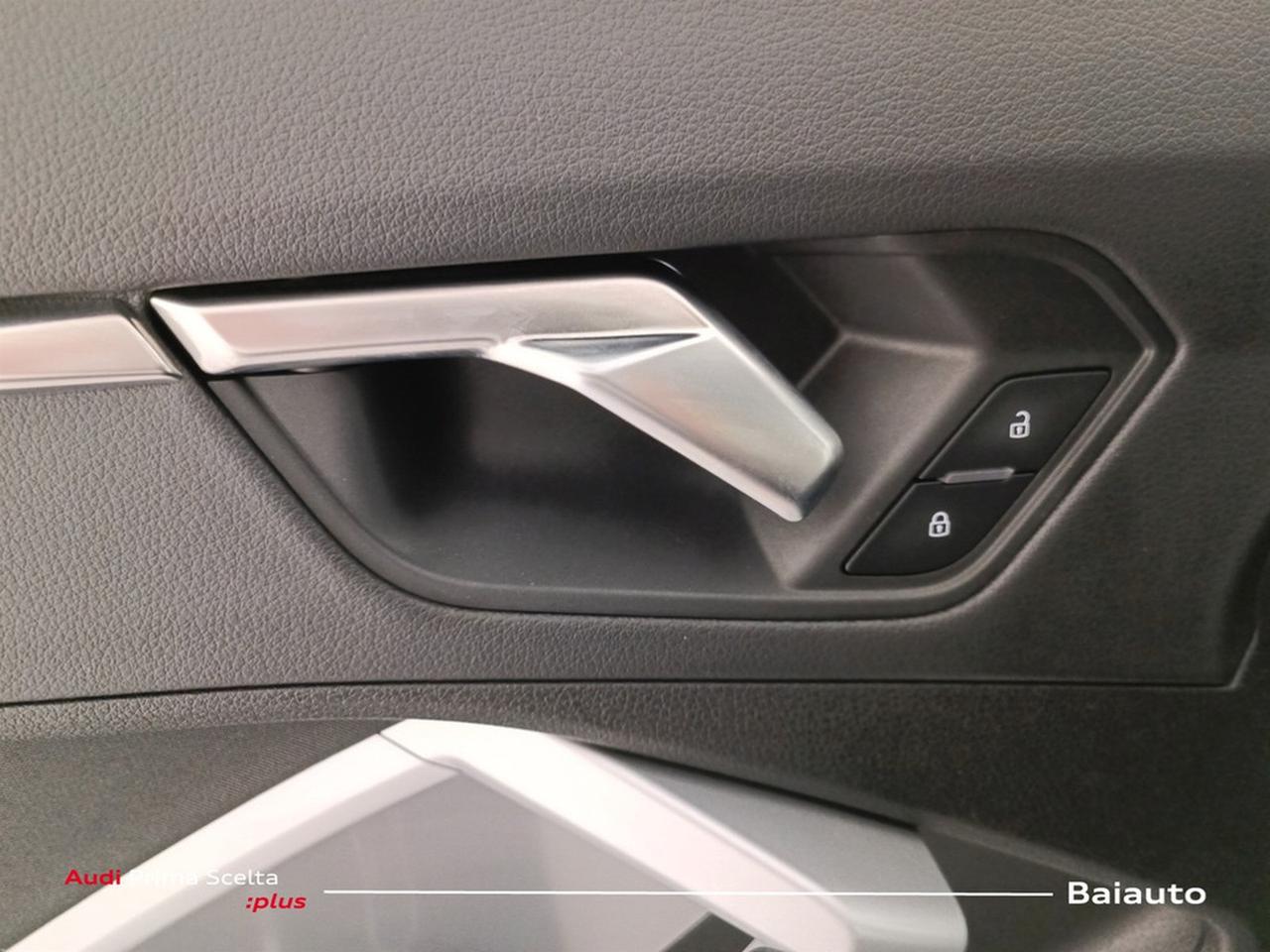 Audi Q3 35 2.0 tdi business advanced s tronic