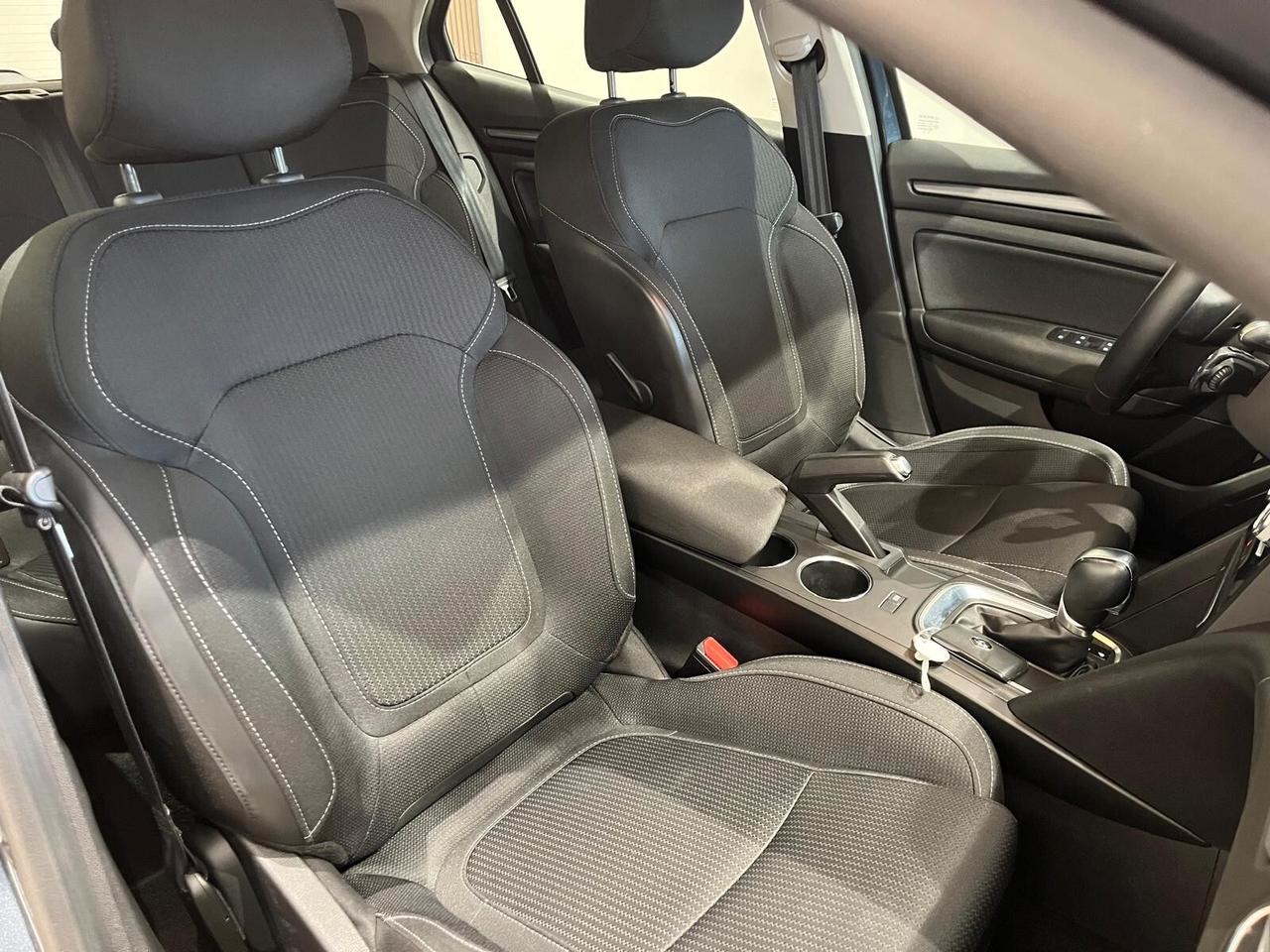 Renault Megane Mégane Blue dCi 115 CV EDC Equilibre