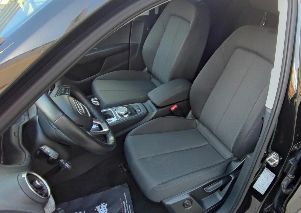 Audi Q2 30 TDI con led virtual cockpit 2022
