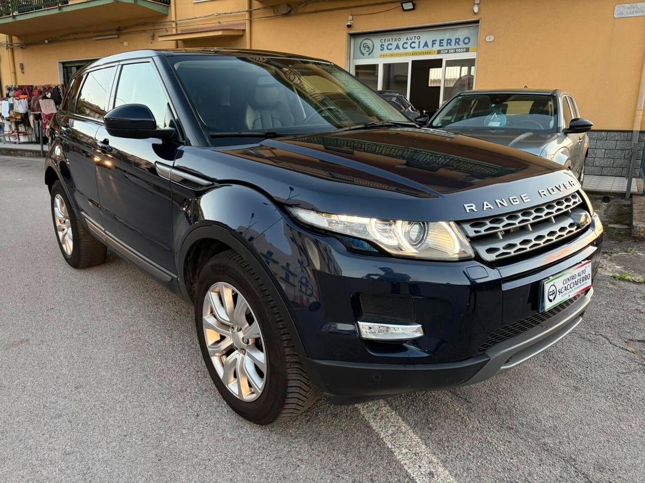 Land Rover Range Evoque 2.2 TD4 5p. Loire Edition Pure Tech