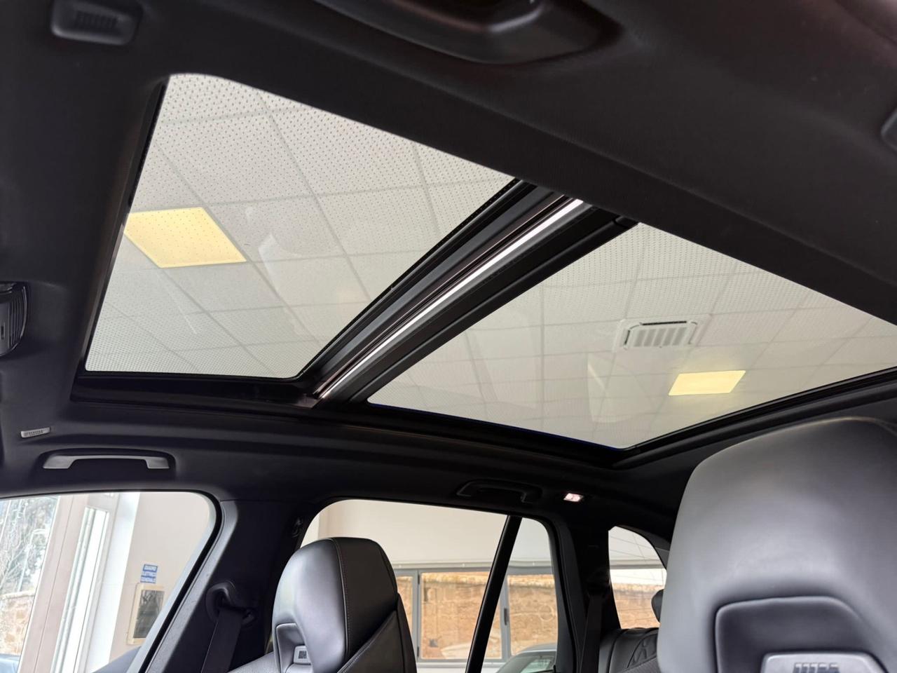 Bmw X5 M50d FULL UNIPRO PERFETTA IVA ESPOSTA DOPPIO TRENO GOMME