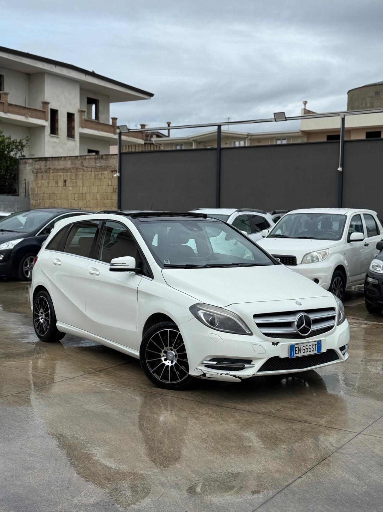 Mercedes-benz B 180 CDI BlueEFFICIENCY Premium