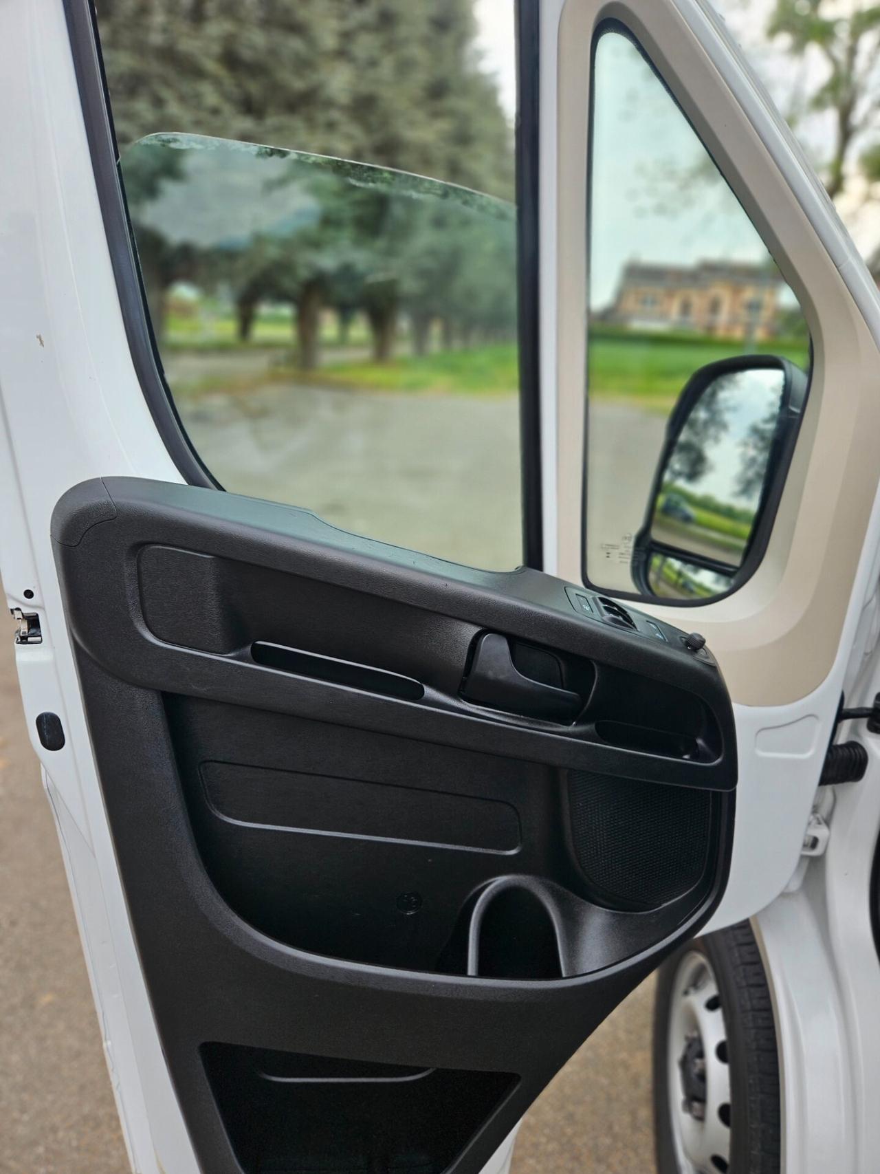 Fiat Ducato 35 2.2 Mjt 140CV PLM-TA LH2 serie 9 Furgone Maxi