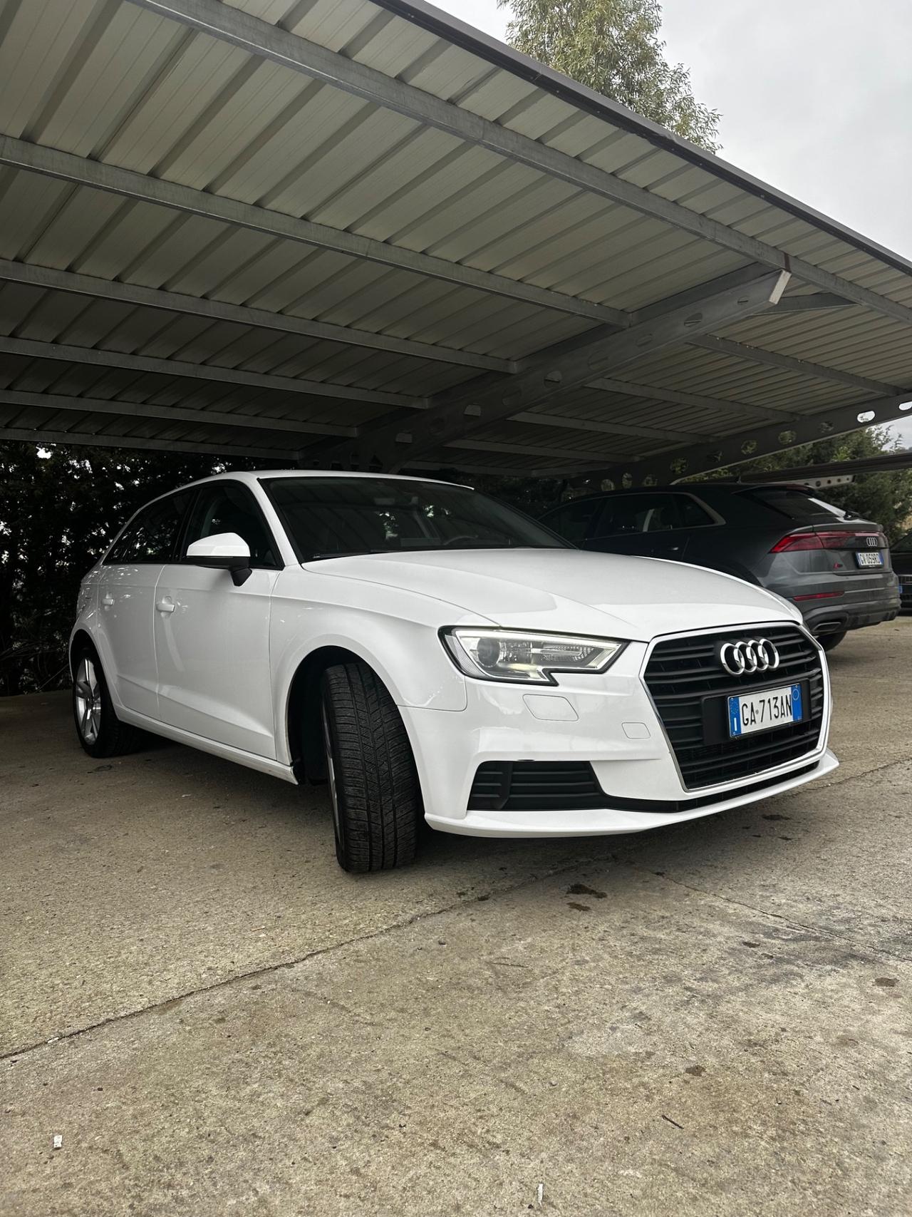 Audi A3 SPB 35 TDI S tronic Business