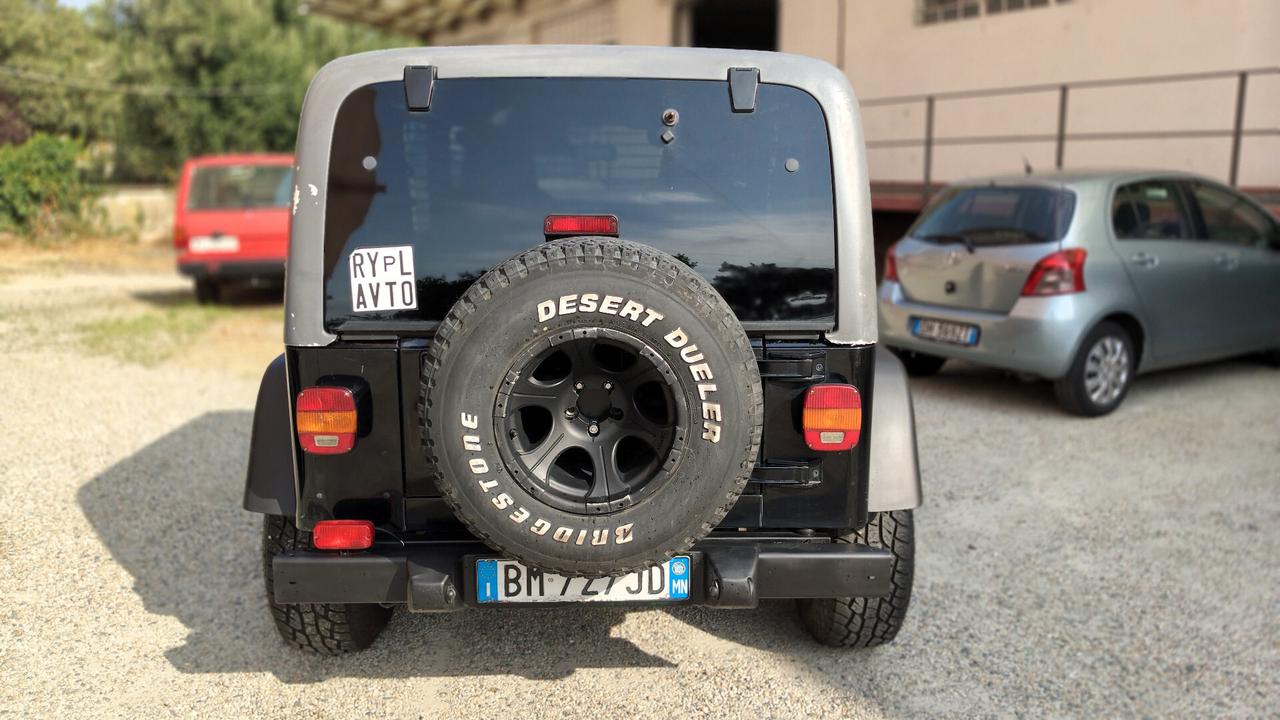 Jeep Wrangler 4.0 Sport ASI 4 posti