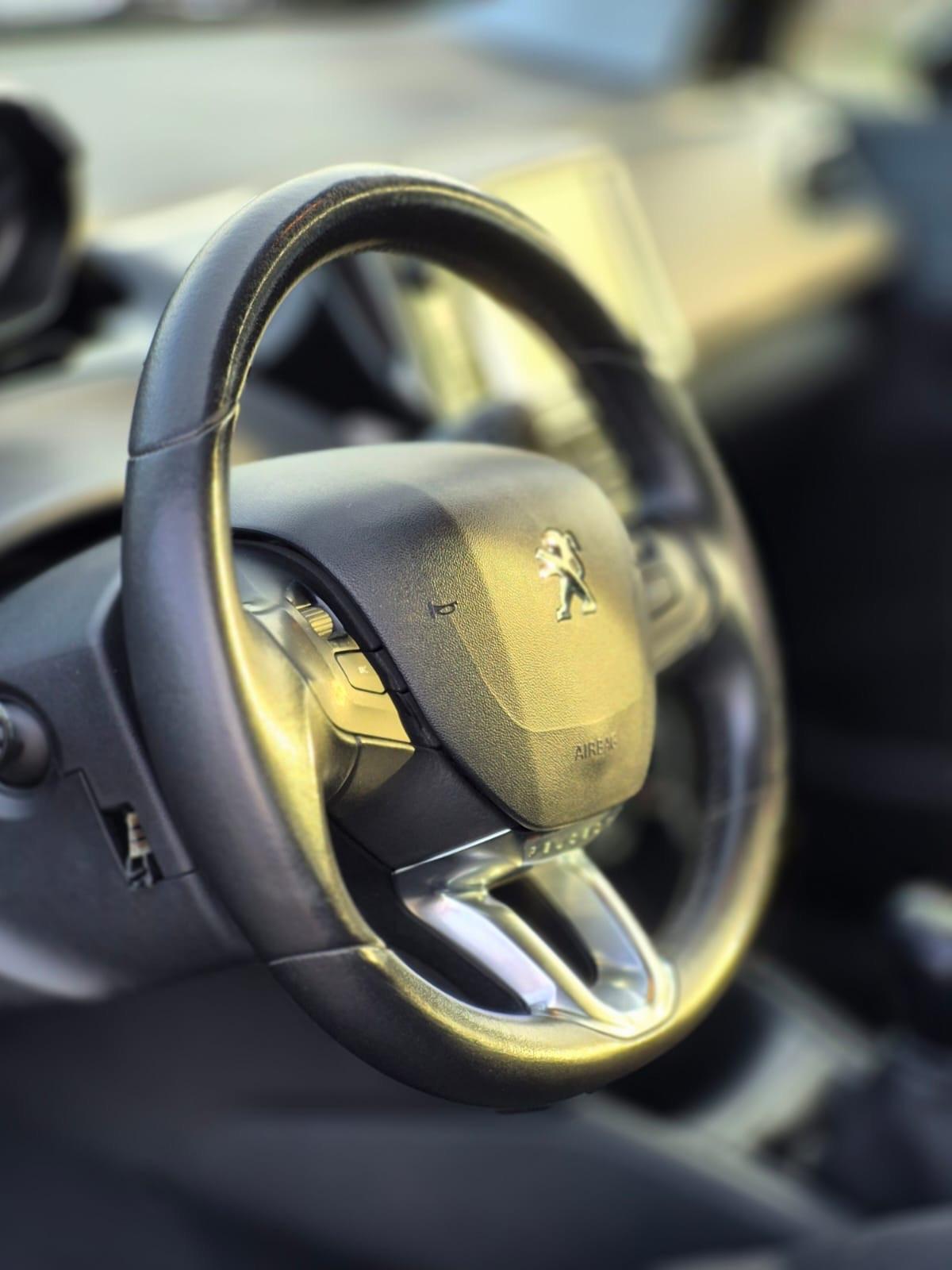 Peugeot 208 1.2 GPL 2017 OK NEOPATENTATI