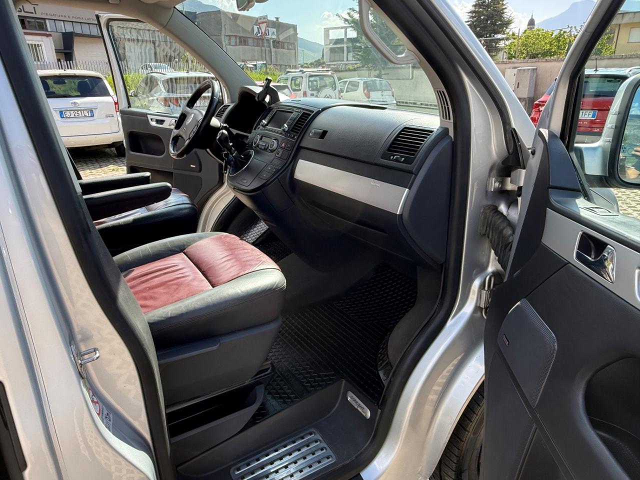 T5 Multivan 2.5 TDI/174CV 4motion 4x4 CONCERT 7 posti