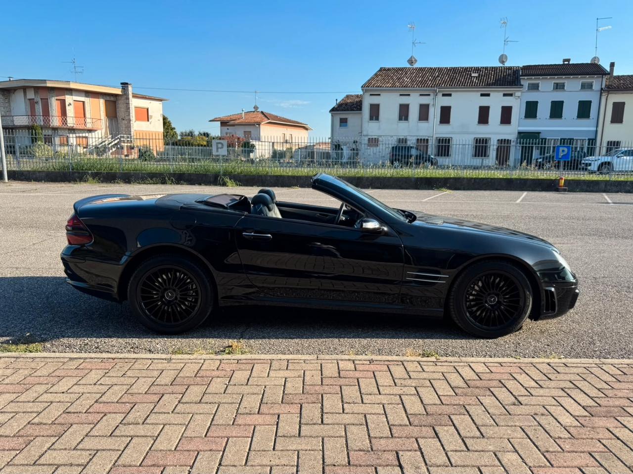 Mercedes SL 55 AMG targa oro
