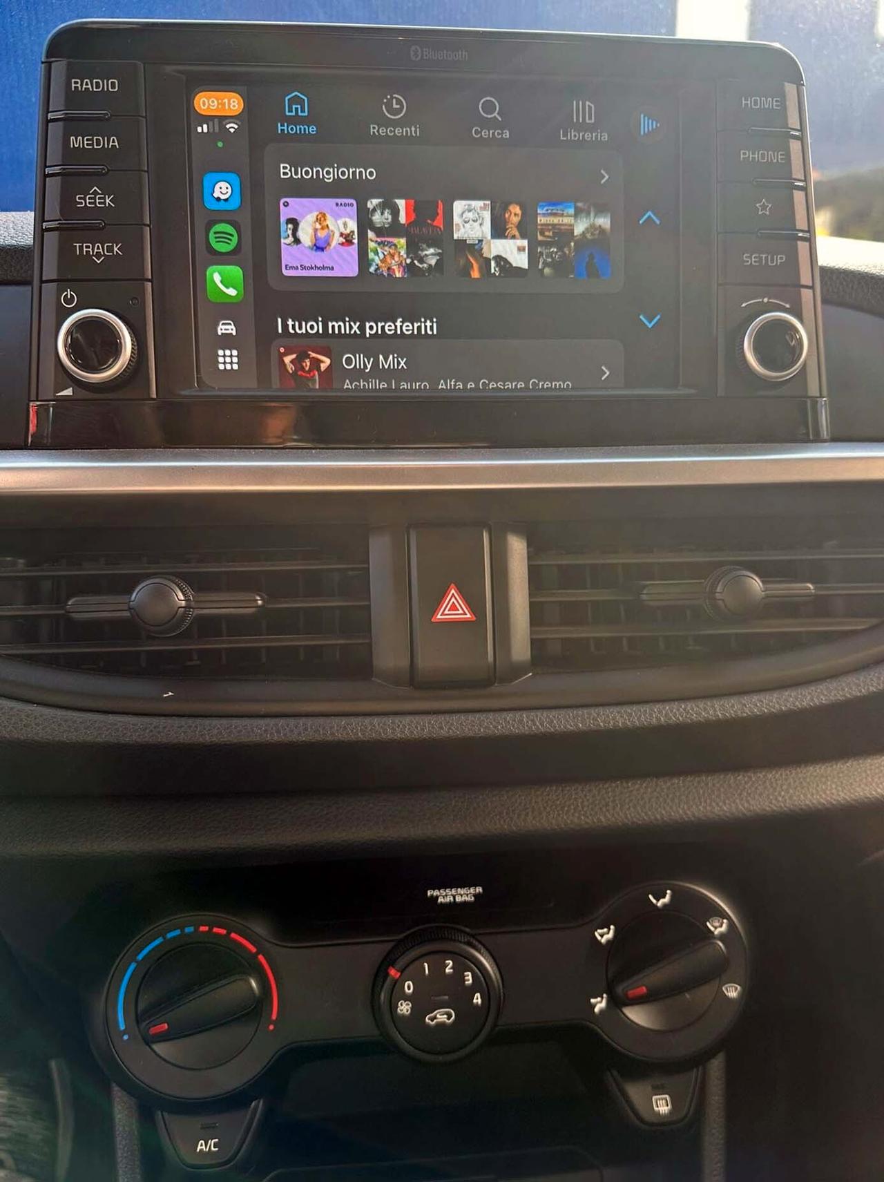 Kia Picanto 1.0 12V 5 porte Telacamera e Apple Car e Android Auto Navigatore Whatsapp