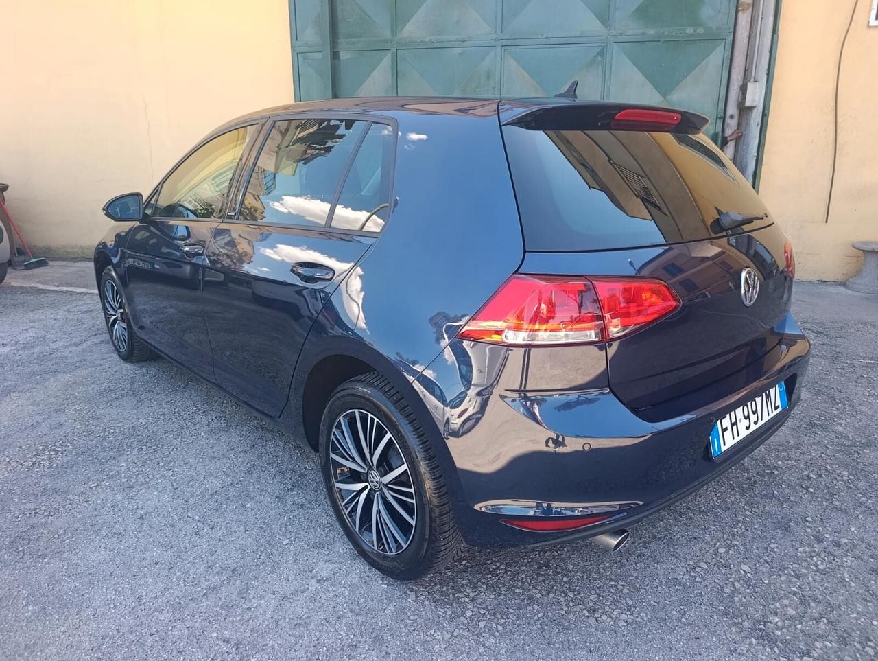 Volkswagen Golf 1.6 TDI Comfortline 2016