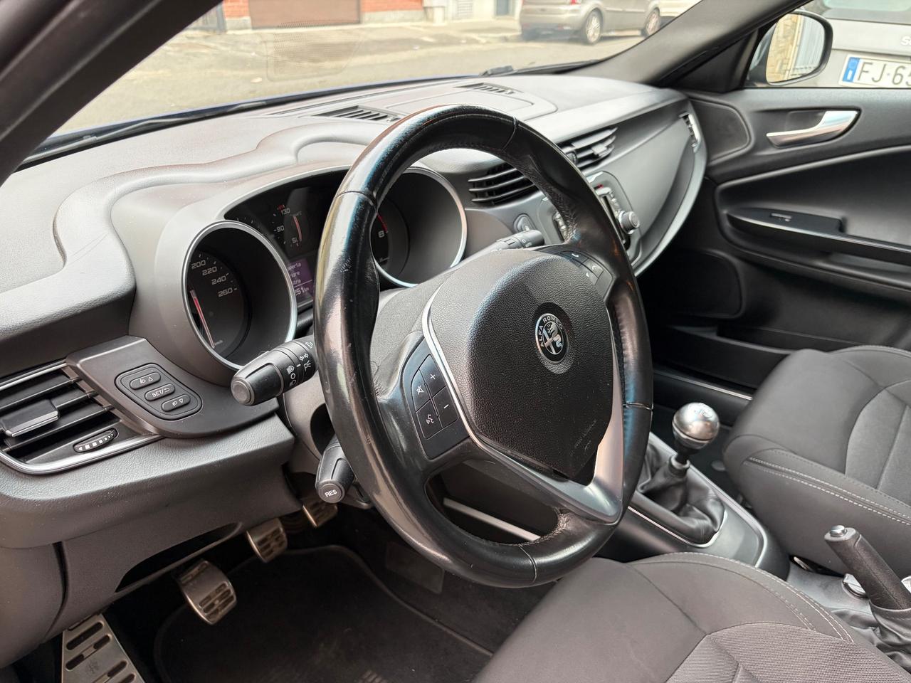 Alfa Romeo Giulietta 1.4 Turbo 120 CV GPL Super