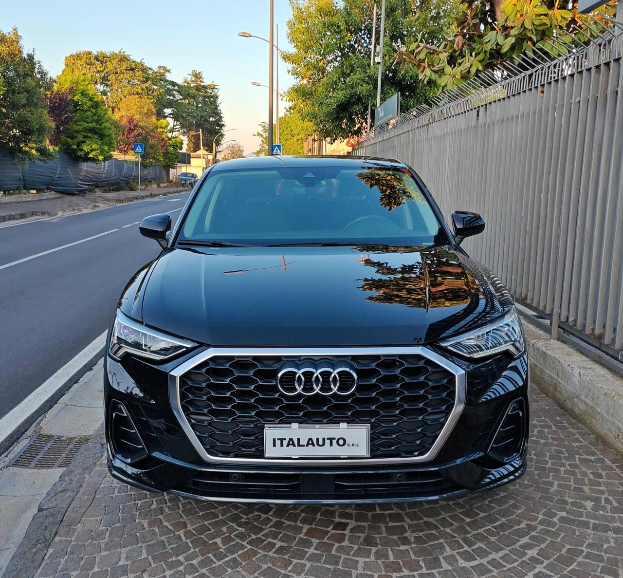 Audi Q3 SPB 35 TDI S tronic Business Plus