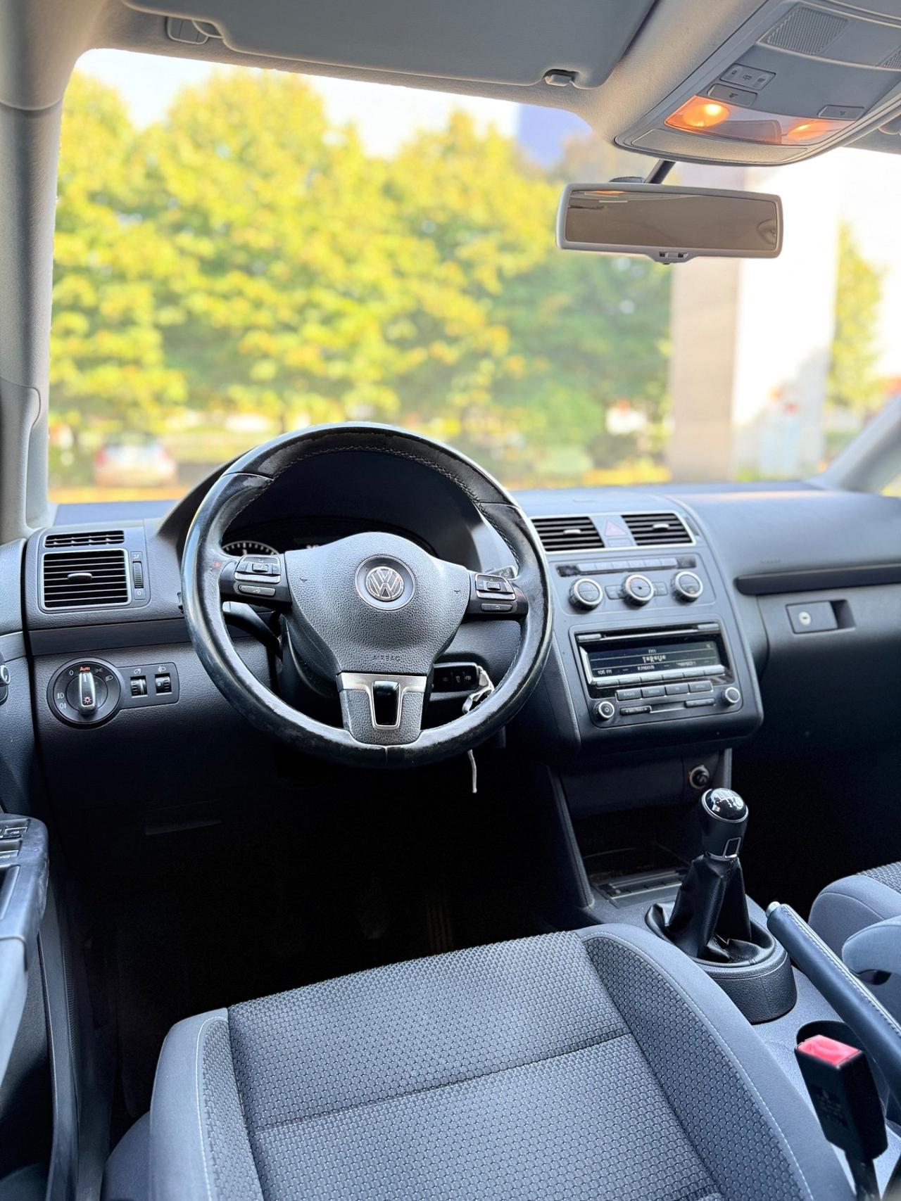 Volkswagen Touran Business 1.6 TDI Comfortline
